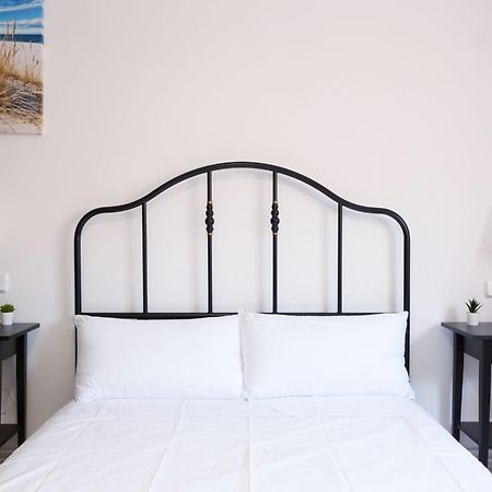 Boutique Apartments In The Heart Of مدريد الغرفة الصورة