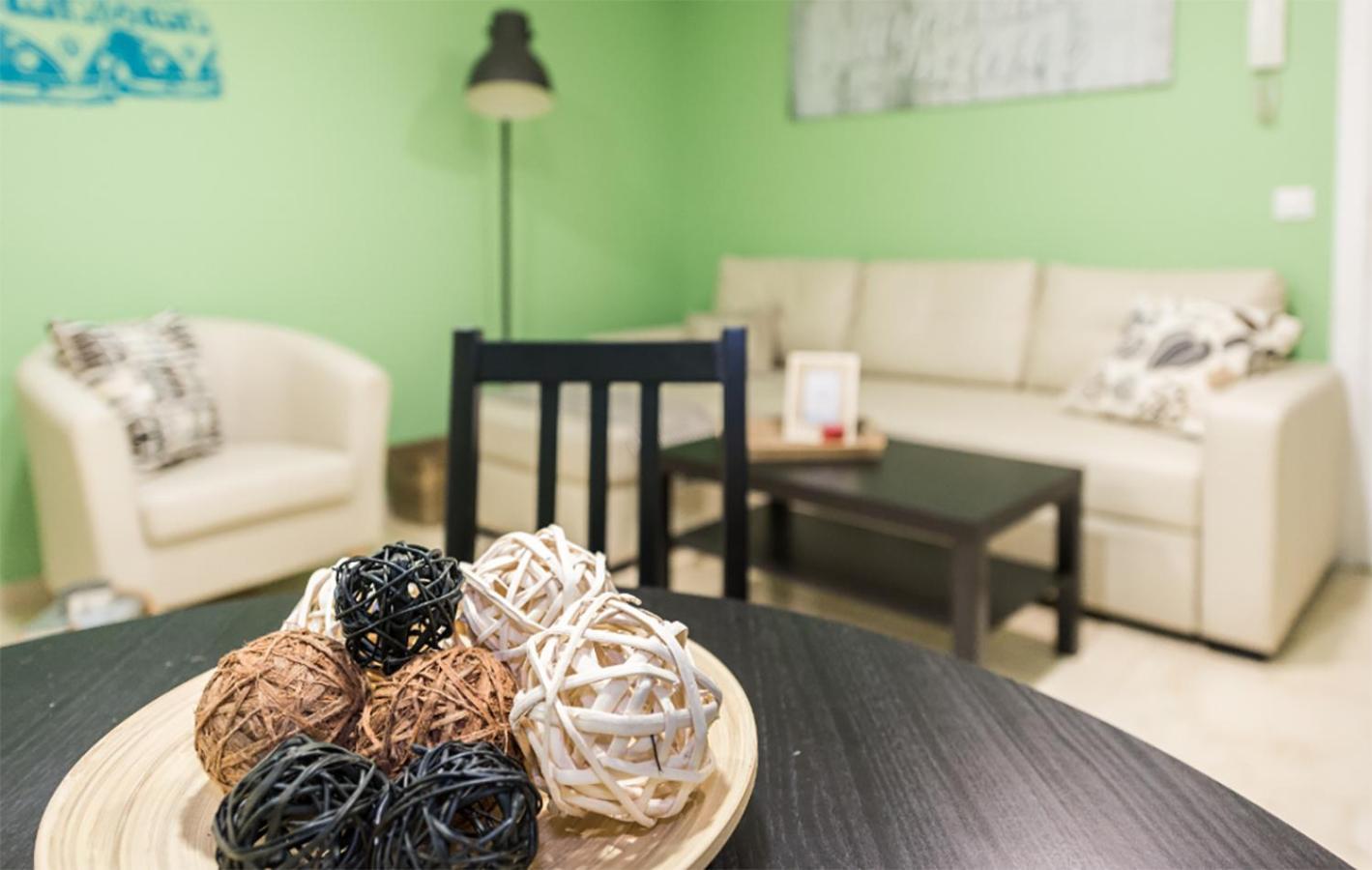 Boutique Apartments In The Heart Of مدريد الغرفة الصورة