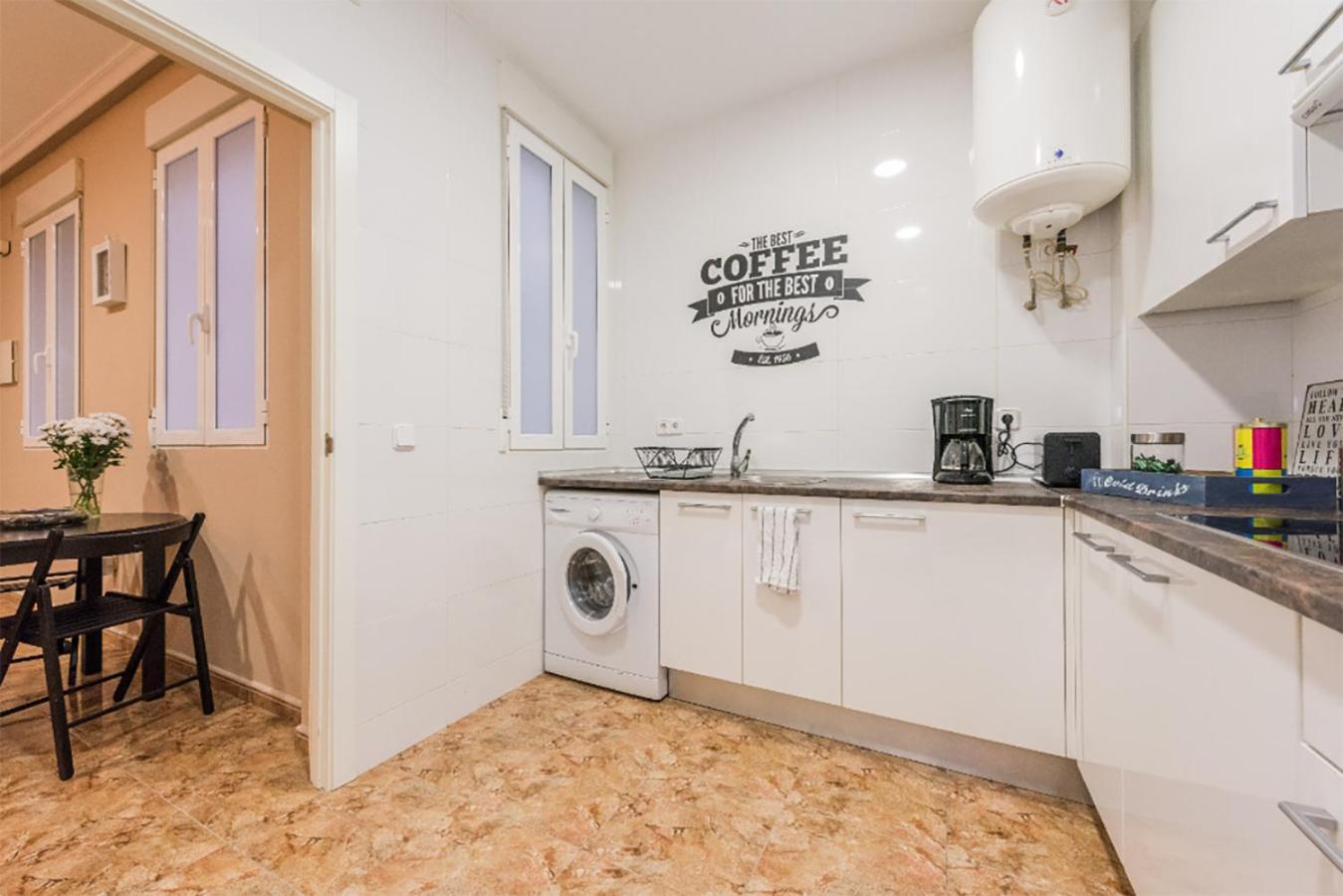 Boutique Apartments In The Heart Of مدريد الغرفة الصورة